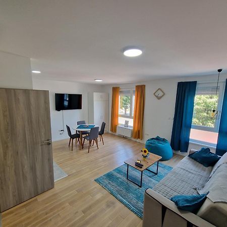 Square Studio Tuzla Exterior foto